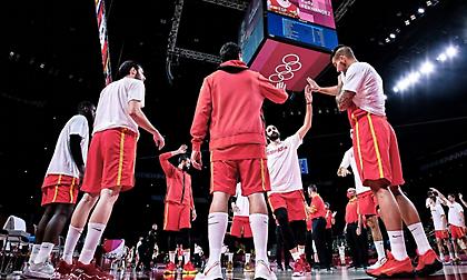 Περίμενε μισή ώρα έξω από τα αποδυτήρια η εθνική Ισπανίας!