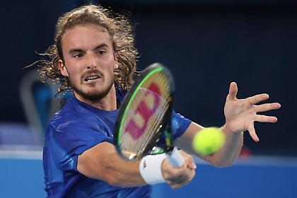 «Αέρας» στο Τόκιο ο Τσιτσιπάς