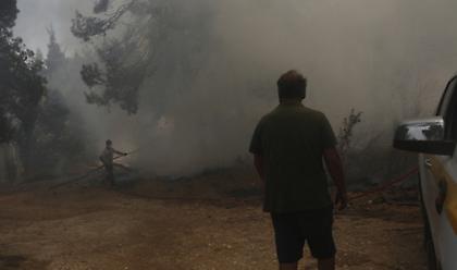 Φωτιά στην Σταμάτα: Οδηγίες για αποχώρηση από την περιοχή