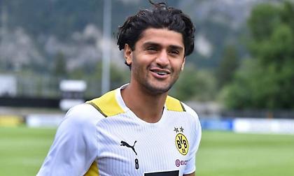 Ανανέωσε με Νταχούντ μέχρι το 2023 η Ντόρτμουντ