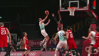 Σλοβενία - Ιαπωνία: Θεαματικό block του Χατσιμούρα στον Πρέπελιτς