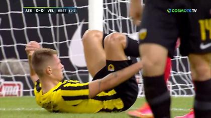 Ζήτησε πέναλτι ο Σιμάνσκι!