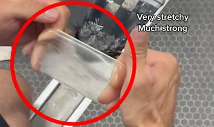 Ολυμπιακοί Αγώνες: Οι Αυστραλοί επισκεύασαν κανό με... προφυλακτικό και η Φοξ πήρε δύο μετάλλια!