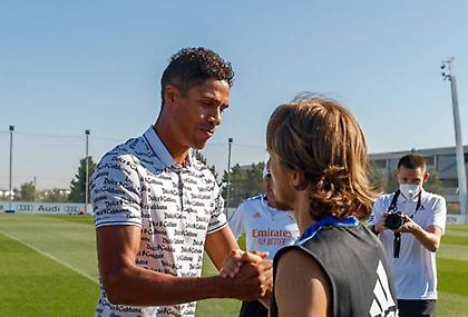 Στην προπόνηση της Ρεάλ Βαράν, αποχαιρέτησε την ομάδα