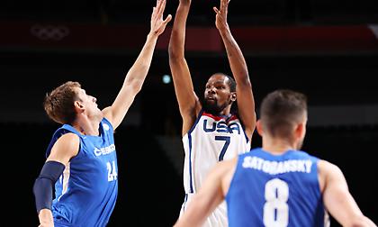 Μαγική Team USA «πάτησε» τους Τσέχους με 35αρα!