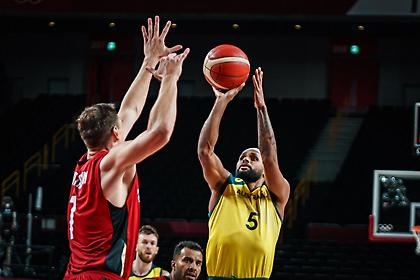 Πρόκριση με το απόλυτο για Αυστραλία, αναμονή για Γερμανία