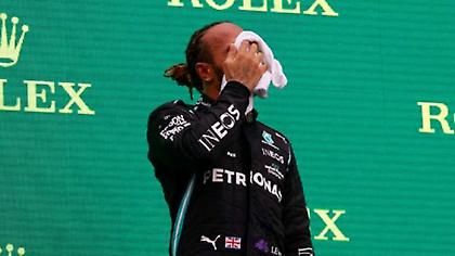 Χάμιλτον: «Όλα έγιναν θολά στο βάθρο - Ο κορωνοϊός με ταλαιπωρεί έναν χρόνο τώρα»