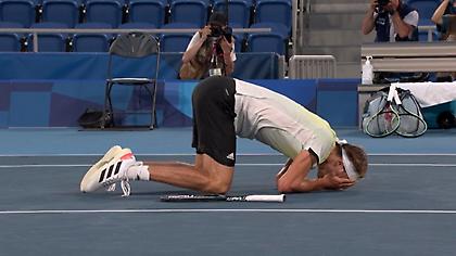 Χρυσός στο Τόκιο ο Ζβέρεφ!