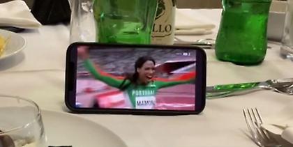 Πανηγύρισε το ασημένιο μετάλλιο της Μαμόνα ο Μουρίνιο