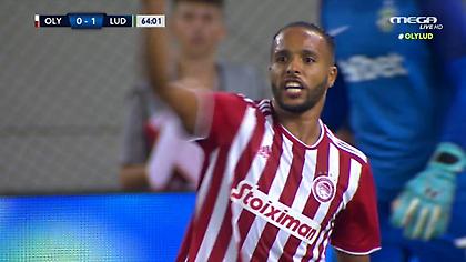 Φώναξε ο Ολυμπιακός σε μαρκάρισμα πάνω στον Ελ Αραμπί