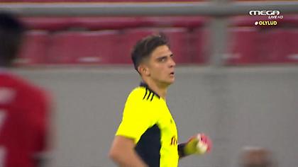 Βγάζει και τα... οφσάιντ ο Τζολάκης!