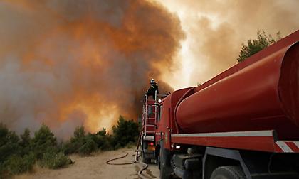 Εκλεισε η Εθνική Οδός από ύψος Καλυφτάκη έως Οινόφυτα