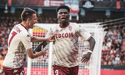 Σπάρτα Πράγας: Κλήση σε απολογία από την UEFA λόγω ρατσιστικής συμπεριφοράς των οπαδών της