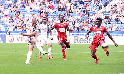 «Γλίτωσε» τα χειρότερα στην πρεμιέρα η Λιόν!