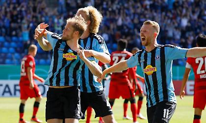 Κύπελλο Γερμανίας: Αποκλείστηκε η Άιντραχτ, δυσκολεύθηκαν οι «μεγάλοι»!