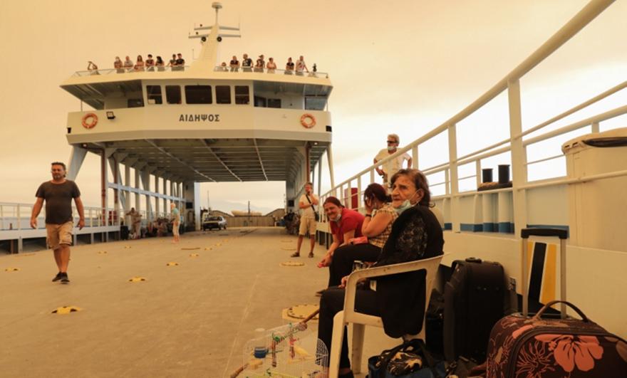 Εύβοια: Πλήρωναν εισιτήριο για να φύγουν