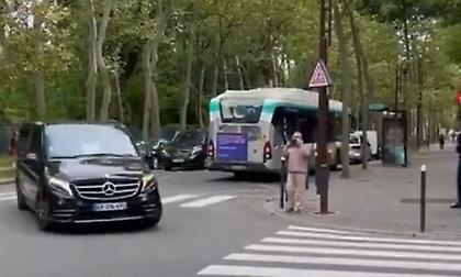 Έφτασε σαν… αρχηγός κράτους ο Μέσι στο νοσοκομείο για τις εξετάσεις!