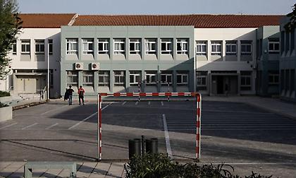 Δύο τεστ εβδομαδιαίως σε ανεμβολίαστους εκπαιδευτικούς με ευθύνη τους - 13 Σεπτεμβρίου τα σχολεία!