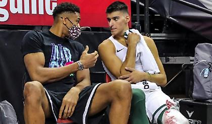 Θετικός ο Καλαϊτζάκης στο Summer League, τα είπε και με Γιάννη