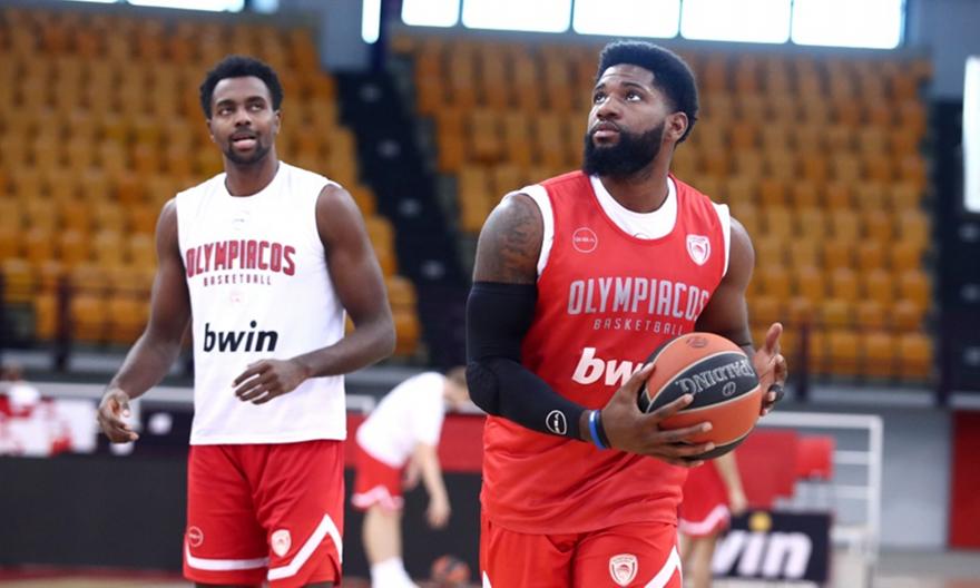 Olympiakos To Mhnyma Twn Zan Sarl Kai Martin Mpasket Ellada Olympiakos Mpasket Olympiakos Sport Fm Gr Bwinspor Fm 94 6