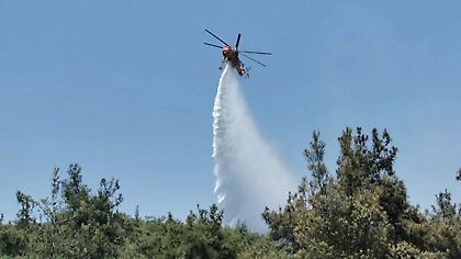 Φωτιά στα Βίλια Αττικής