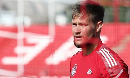 Με Βάτσλικ και Αγκιμπού Καμαρά η ενδεκάδα του Ολυμπιακού