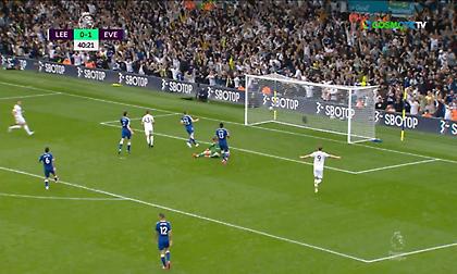 Προηγήθηκε με πέναλτι η Έβερτον, απάντησε άμεσα η Λιντς