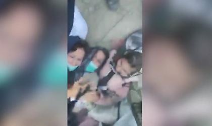 Σοκαριστικές εικόνες από το αεροδρόμιο της Καμπούλ: Ποδοπατήθηκαν γυναικόπαιδα