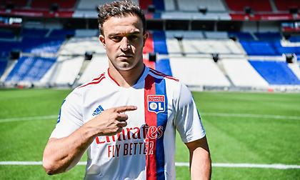 Επίσημο του Σακίρι στη Λιόν!