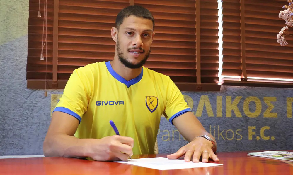 Παναιτωλικός: Ανακοίνωσε Ζεστέντ