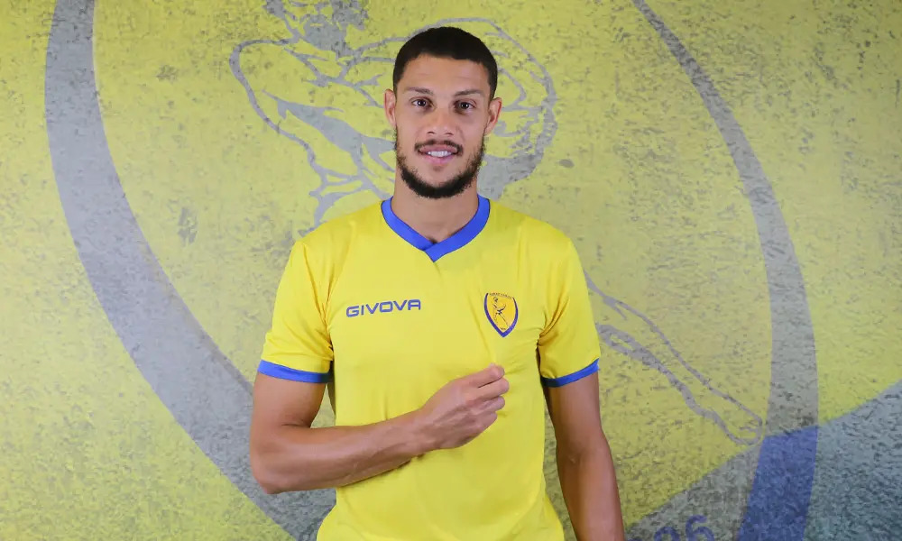 Παναιτωλικός: Ανακοίνωσε Ζεστέντ