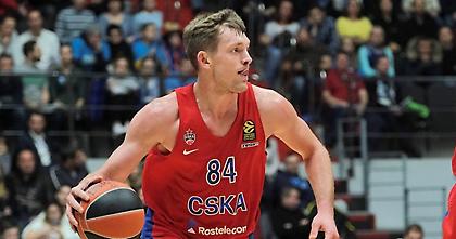 Ρον Μπέικερ: Σταμάτησε το μπάσκετ στα 28 και αλλάζει καριέρα