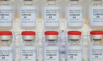 Εμβόλιο J&J: Μελέτες για εννιαπλάσια αντισώματα με δεύτερη δόση - Πότε ίσως χρειαστεί