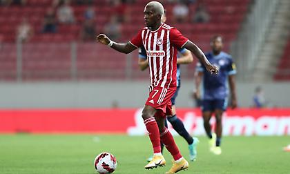 Η ενδεκάδα του Ολυμπιακού - Βασικός ο Ονιεκούρου