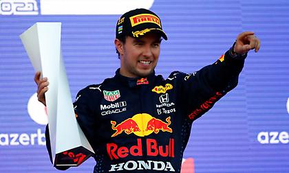 Στη Red Bull και τη νέα σεζόν ο Σέρχιο Πέρεζ