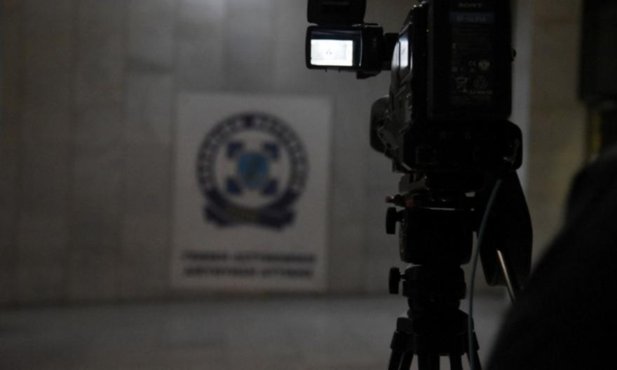 Προσαγωγή αστυνομικού για υπεξαίρεση χρημάτων απ κρατούμενο