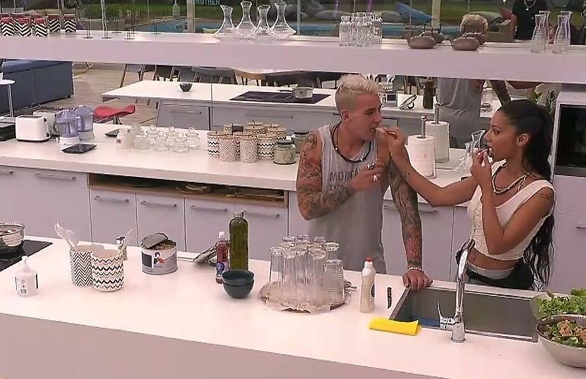 Big Brother: Έβαλε στο... μάτι την Ανχελίτα ο Παναγιώτης