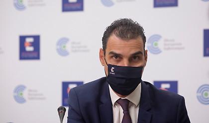 Θεμιστοκλέους: 164.000 τα ραντεβού εμβολιασμού πρώτης δόσης