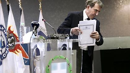 Χρυσοχοΐδης: Σκληρή η πολιτική για εκείνον που επωμίζεται με το βάρος των αποφάσεων