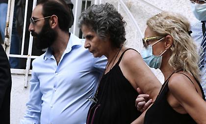 Μαργαρίτα Θεοδωράκη: Εσπευσμένα στο νοσοκομείο της Αλεξανδρούπολης