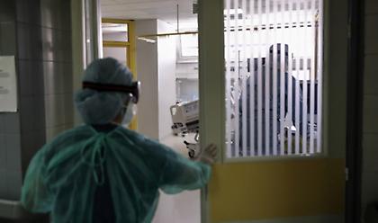 Κορωνοϊός-Ελλάδα: Ανεμβολίαστοι το 90.11% των διασωληνωμένων ασθενών