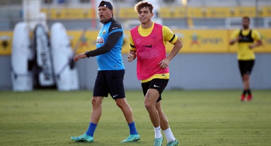 «Πρώτη» για Ρότα στην ΑΕΚ