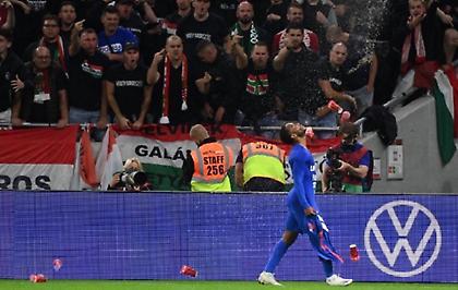 Νέα ρατσιστική επίθεση των Ούγγρων σε Στέρλινγκ, Μπέλιγχαμ