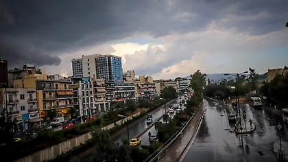 Καιρός: Έρχονται βροχές και καταιγίδες