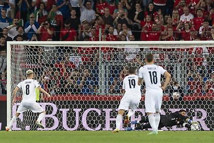 3ος όμιλος: Την «κρέμασε» ο Ζορζίνιο, αλλά έγραψε ιστορία η Ιταλία