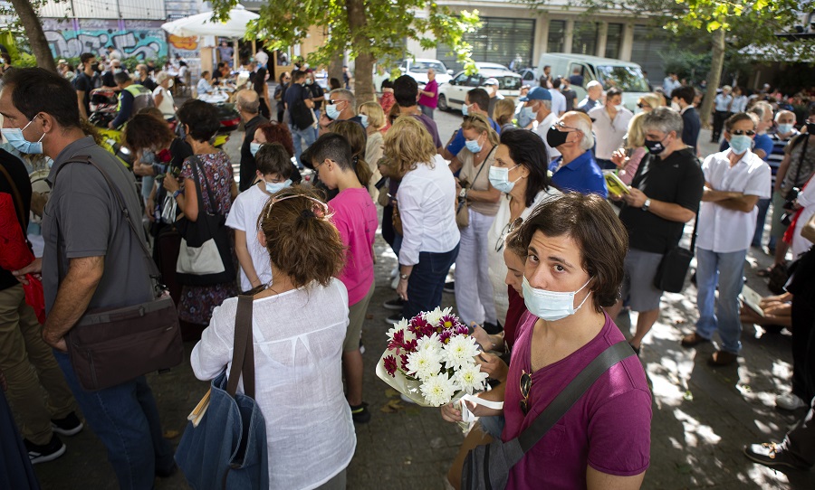 Μίκη Θεοδωράκη: Πλήθος κόσμου για το τελευταίο αντίο