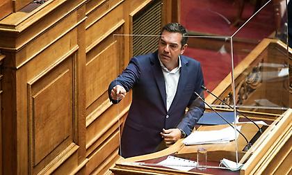 Τσίπρας: «Εμβολιάστηκαν όλοι οι βουλευτές του ΣΥΡΙΖΑ και ο Πολάκης»