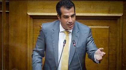 Πλεύρης: Καταγγελίες και για «μαϊμού» δηλώσεις νόσησης- Απόλυση για πλαστά πιστοποιητικά
