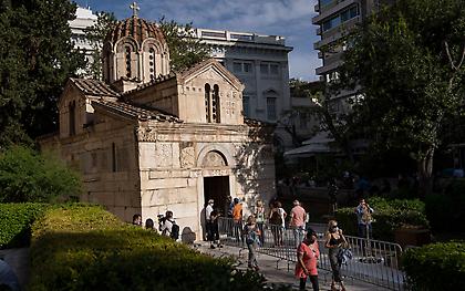 Μίκης Θεοδωράκης: Από τις 10 έως τις 7 σήμερα το λαϊκό προσκύνημα