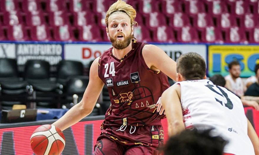 Βενέτσια: Χάνει για μία εβδομάδα τον Χαραλαμπόπουλο